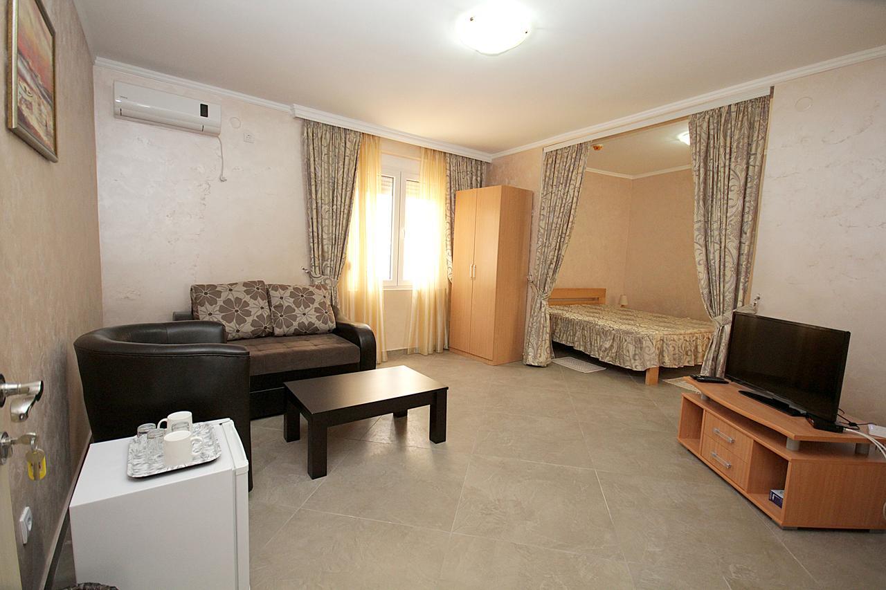 Villa Victoria Hladna Uvala 尤塔哈 外观 照片