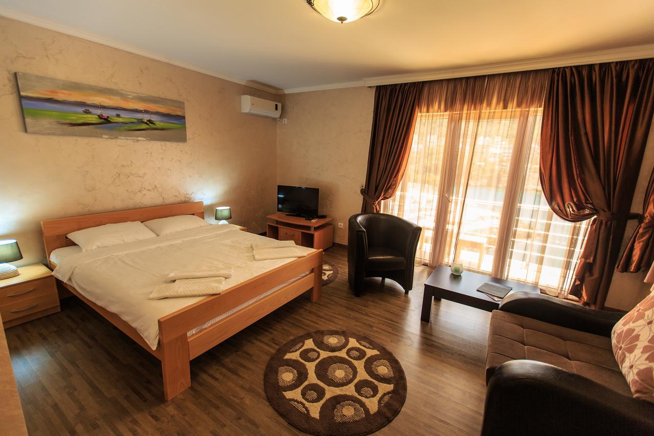 Villa Victoria Hladna Uvala 尤塔哈 外观 照片
