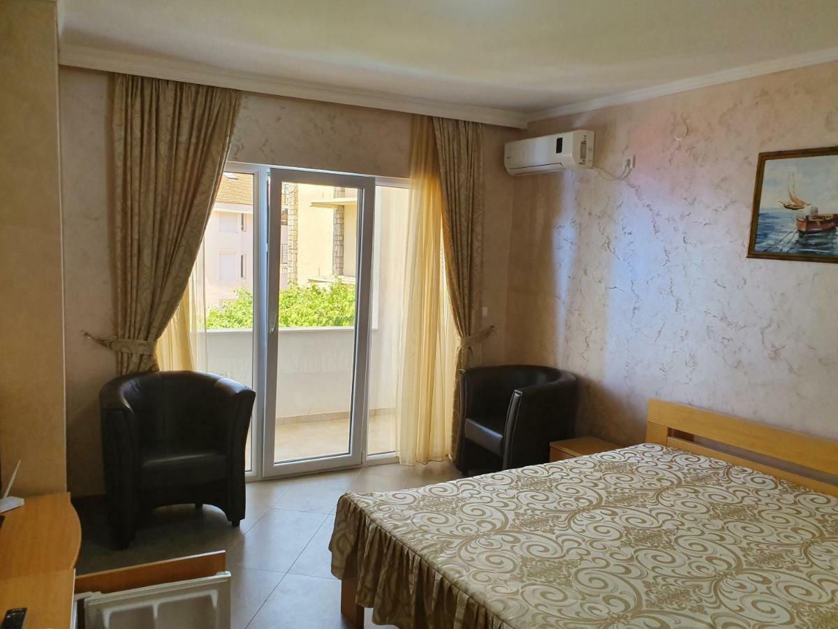 Villa Victoria Hladna Uvala 尤塔哈 外观 照片